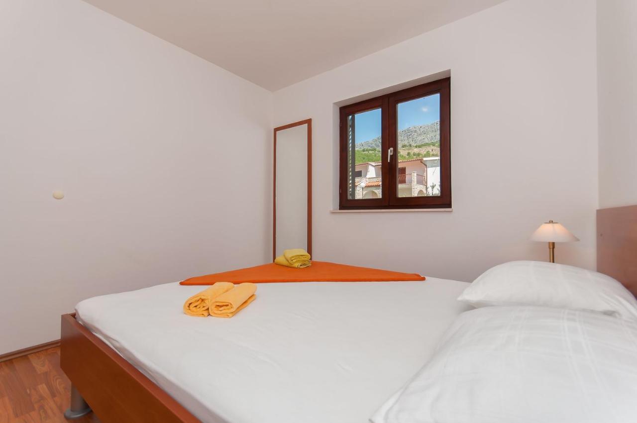 Apartments Ricina Dugi Rat Luaran gambar